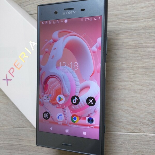 Xperia　XZ1 エクスペリア　RAM4GB.ROM64GB　 HDR動画再生機能 xzsの後継機 　Android9.0へアップ可能　701SO　手帳型のケースはおまけ