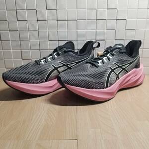 送料無料・新品未使用！！ アシックス ASICS ランニングシューズ スニーカー / NOVA BLAST 3 LE / 黒 定価14300円 23.5ｃｍ