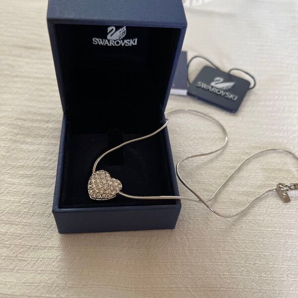 スワロフスキー SWAROVSKI ペンダント ネックレス ハート リバーシブル