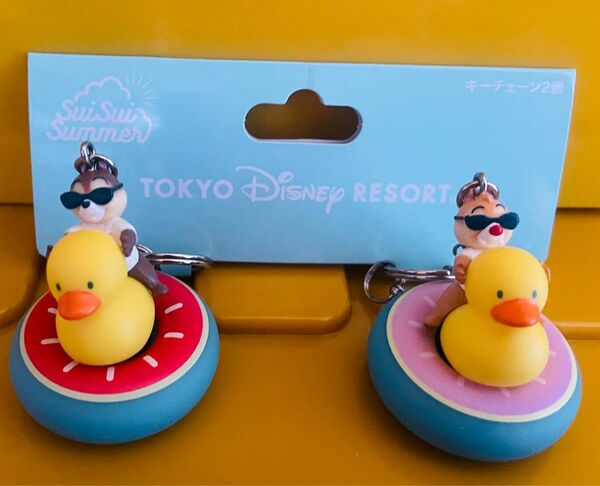 ディズニー スイスイサマー　チップ＆デール 浮き輪　アヒル　キーホルダー、キーチェーン チップとデール