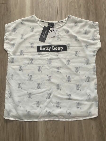 新品未使用　Tシャツ　ペティちゃん　Betty 