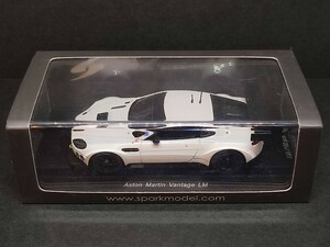 アストンマーチン　ヴァンテージVantage V8　白ホワイト　LMルマン 限定100台良番シリアル完売品　スパーク1/43