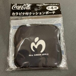 コカコーラ カラビナ付クッションポーチ 黒 1個 コカ・コーラ Mrs.GREEN APPLE コラボ ブラック 