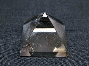 誠安◆天然石最高級品ルチル入りヒマラヤ水晶ピラミッド[T600-2152]