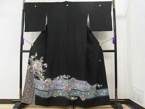 平和屋1■豪華黒留袖　作家物　雪輪飛鶴吉祥花蝶文　暈し染め　逸品　CAAD3353yc