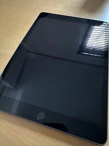 【ジャンク品】　iPad 第七世代 