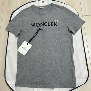 【美品】【最安値】MONCLER モンクレール　半袖Tシャツ　グレー　S