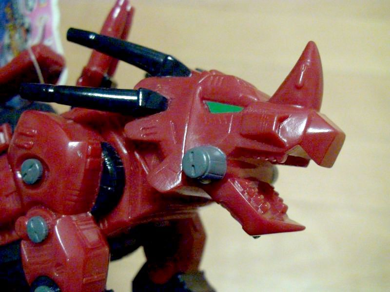 特価新品 ヤフオク! 限定ゾイド ZOIDS「クリア レッドホーン」完成品