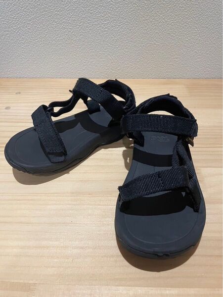 テバ Teva サンダル 黒 アウトドア キッズ 16センチ