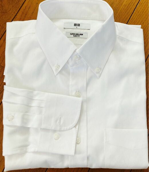 新品　ユニクロ　白ワイシャツ　スーパーノンアイロン　スリムフィット　長袖　ボタンダウン