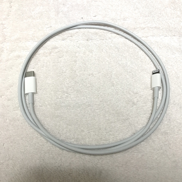 [新品/送料込] Apple 純正 iPhone・iPad対応 USB-C - Lightningケーブル◆充電＆データ通信対応◆アップル ライトニングType-C充電ケーブル