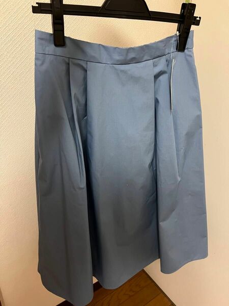 【未使用タグ付き】GU水色フレアスカート