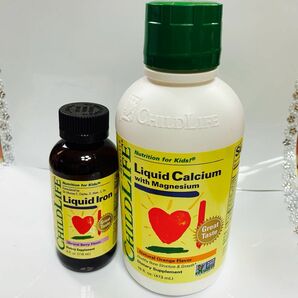 子供用液体　鉄分ボトルとカルシウム&マグネシウムボトル2本セット ベリー味&オレンジ味