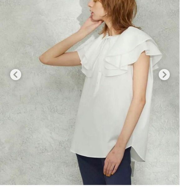 bow.a IRIS sleeveles blouse ブラウス　ノースリーブ　フリル　