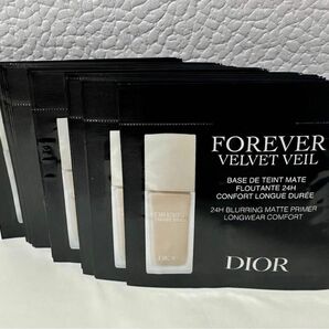 Dior（メイクアップベース）ベルベット　ヴェール サンプル40個