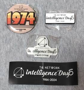 TM NETWORK 40th FANKS intelligence Days 会場限定デコガチャ / 缶バッジ(1974)、ラバーマグネット、アクリルステッカー(STAND 3 FINAL)