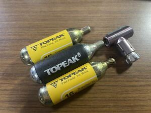 美品 TOPEAK CO2インフーター AirBooster ボンベ3本・純正凍傷防止カバー付