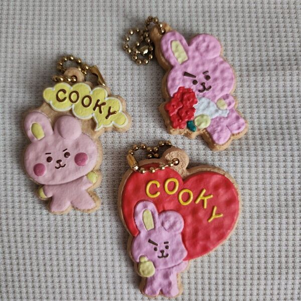 BT21 Cooky クッキーチャームコット