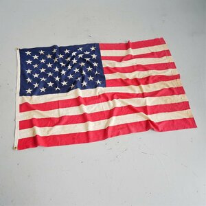 アメリカ ヴィンテージ 星条旗 / 星50 1960年～ 合衆国旗 フラッグ はた ディスプレイ小物 #502-039-676