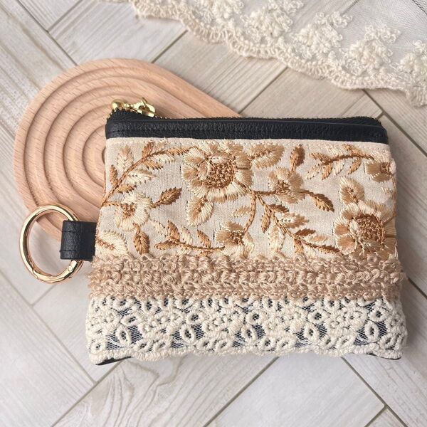 ハンドメイド インド刺繍リボン ミニポーチ