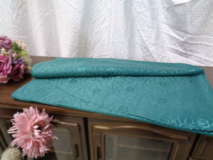 高級テーブルクロス　ホテル使用　大判丸型290　花柄織込刺繍　グリーン　クリーニング済　