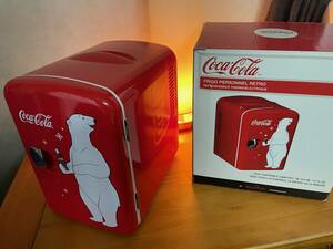 コカ・コーラ Coca-Cola Polar Bear 4L Cooler/Warmer　パーソナル冷蔵庫 ポータブルミニ冷蔵庫 