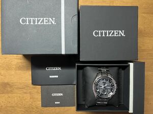 【新品同様】シチズン アテッサ 電波腕時計 メンズ CITIZEN ATTESA AT8040-57E エコドライブ チタン