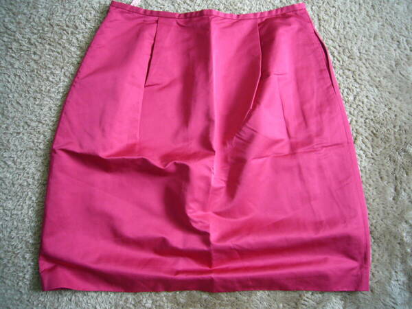 トゥモローランド　ひざ丈スカート　サイズ：38　カラー：ピンク系