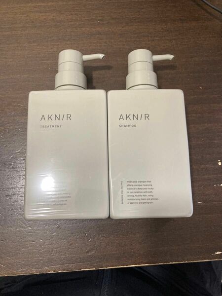 AKNIR アクニー シャンプー&トリートメント