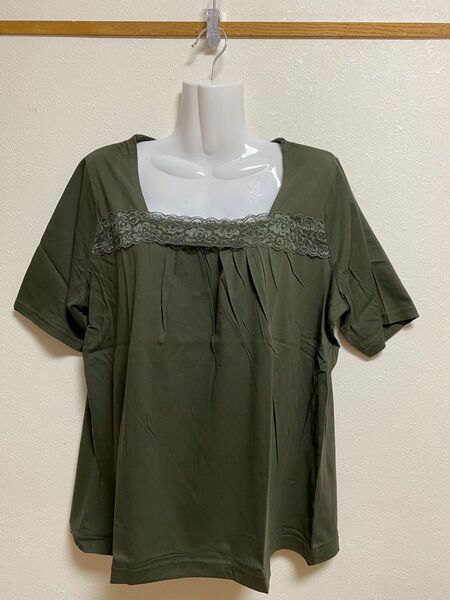 ☆再出品☆値下げしました♪めっちゃ可愛いナイロンレース付胸元ドキドキスクエアカットTシャツ明るめカーキ4~5Lサイズ生地綿100%