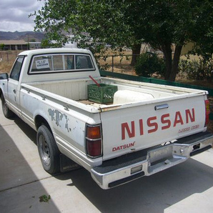 新品 当時物 1982-85 DATSUN PICKUP ダットサン720 ＵＳ純正 リアバンパー ディフレクター バックフォグ ステップバンパー ミニトラック の画像6