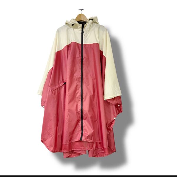 雨の日 風の日 ママは強しの可愛いピンク レインコート
