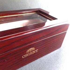 ORIENT　オリエント　ウォッチケース（３本収納可）　腕時計用コレクションケース　木目調　純正　木製？