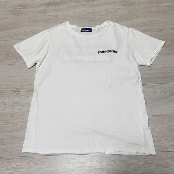 Tシャツ ホワイト 半袖 半袖Tシャツ 白 トップス ロゴプリント XL パタゴニア Patagonia