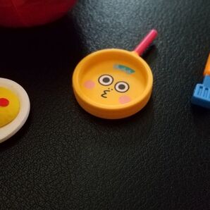 コジコジガチャ 次郎くんフライパン
