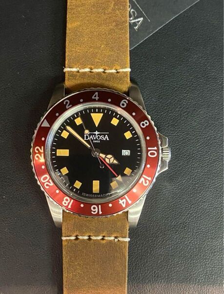 新品未使用 ダボサ ビンテージダイバー GMT クオーツ 162.500.65