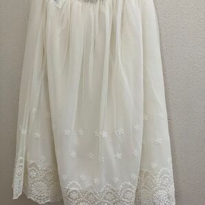 DO DO DO 美品、ほぼ未使用 可愛いいフレアスカート