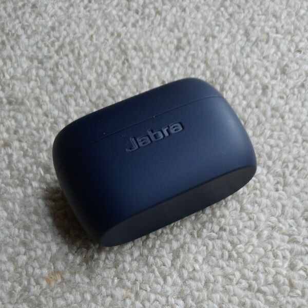 Jabra Bluetoothイヤホン ケースのみ 通電可ジャンク