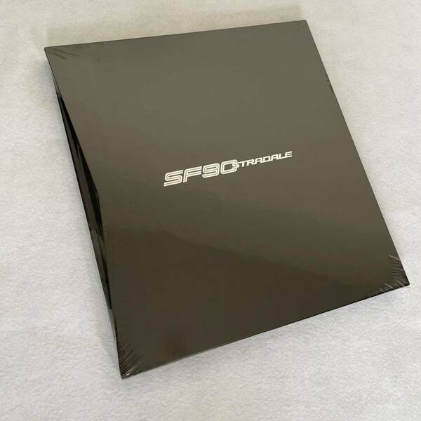 【新品未開封】FERRARI フェラーリ　SF90 STRADALE カタログ