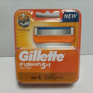 新品未使用未開封　ジレット フュージョン マニュアル 替刃（4個入） 髭剃り カミソリ Gillette