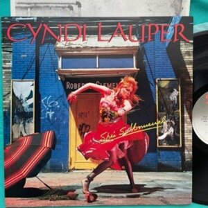 ☆美盤 シンディ・ローパー Cyndi Lauper / She's So Unusual N.Y.ダンステリア253P-486 【日本盤】 LP レコード アナログ盤 10538F3YK5