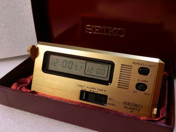 ■絶版・美品・稼働OK■　昭和レトロ　デジタル時計　ポケットアラーム　希少色　ゴールド 36　SEIKO　コレクション　処分　貴重