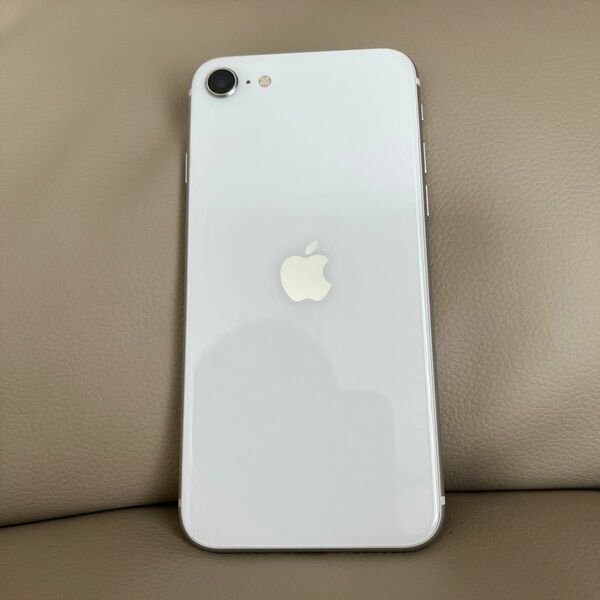 iPhoneSE 第２世代 64GB White ［本体のみ］SIMフリー Apple アップル