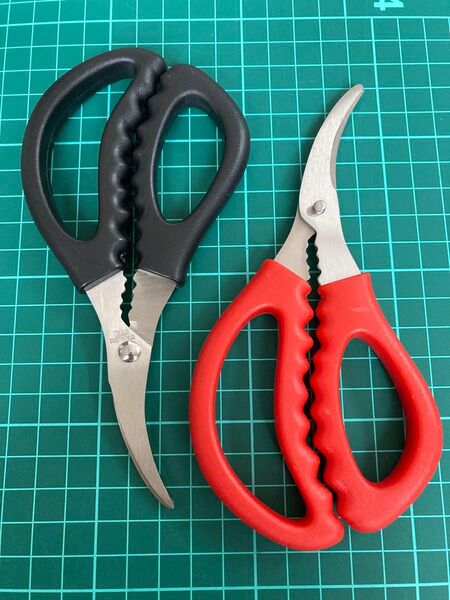 魚締め ハサミ 赤黒 2本セット 魚捌き 血抜き 締め具 磯釣り チヌ グレ 渓流 ステンレス製 ジギング