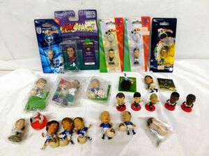 T237* soccer player figure key holder Coca Cola 2002 year FIFA W cup RONALDO/SEAMAN/ pine rice field / other 23 point together * postage 690 jpy ~