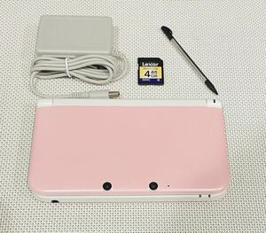 ニンテンドー3DSLL ピンクホワイト 本体動作品　送料無料　付属品付き　Aボタン少し固い　Nintendo 任天堂 