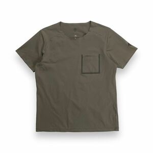 DESCENTE デサント 半袖 ポケット Tシャツ スポーツウェア カーキ M