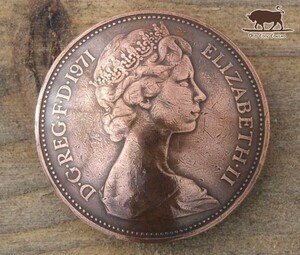 ◎コンチョ ネジ式　イギリス　2ペンス　エリザベス　25mm　コイン　ボタン