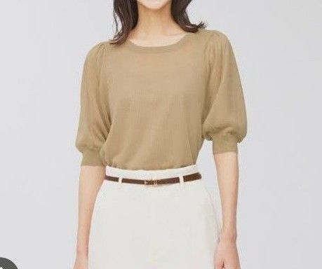 GU 新品未使用 シアー パフ カットソー 5分袖 ニット