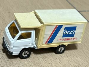 トミカ 日本製 No.32 いすゞ エルフ 引越トラック 1987年 やや美品